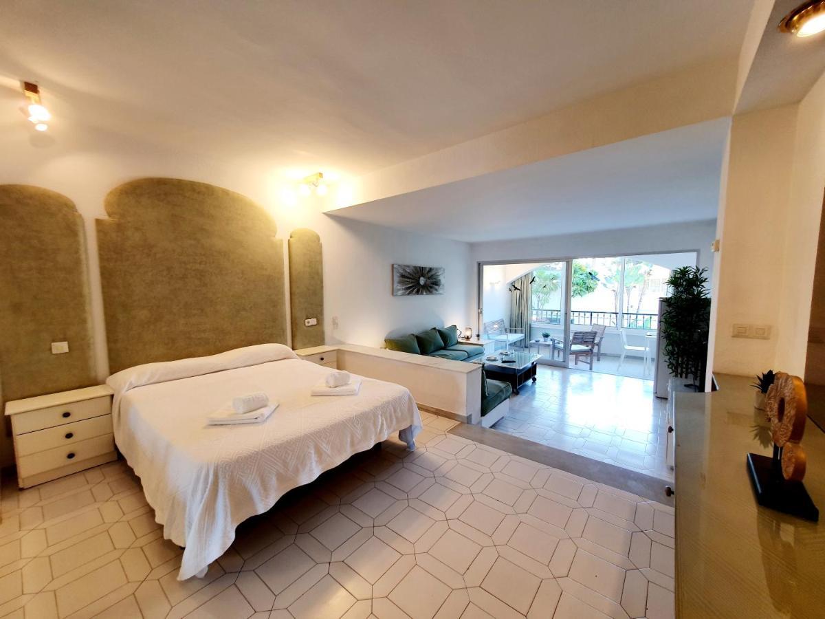 Sitio de Calahonda Miraflores Town Studio מראה חיצוני תמונה